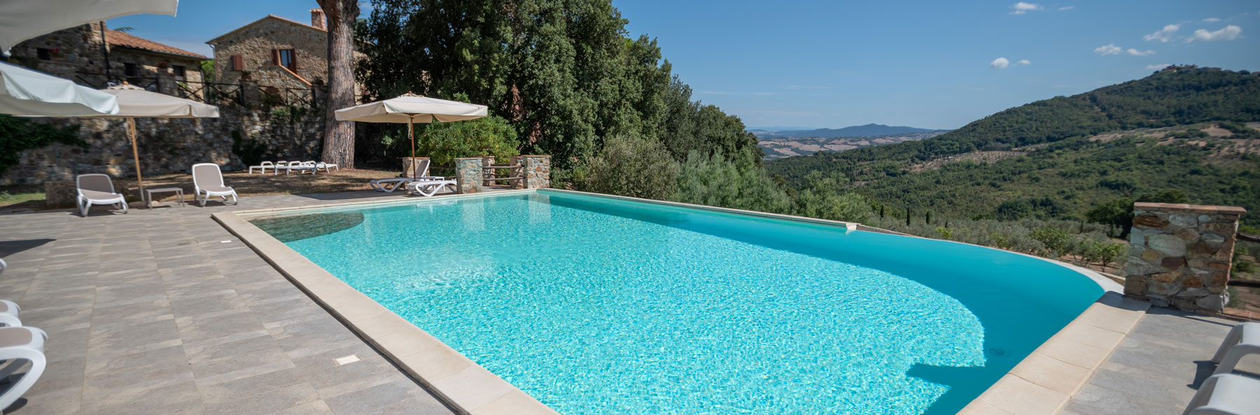 Slider de imagenes de la Piscina de Aialeccioni