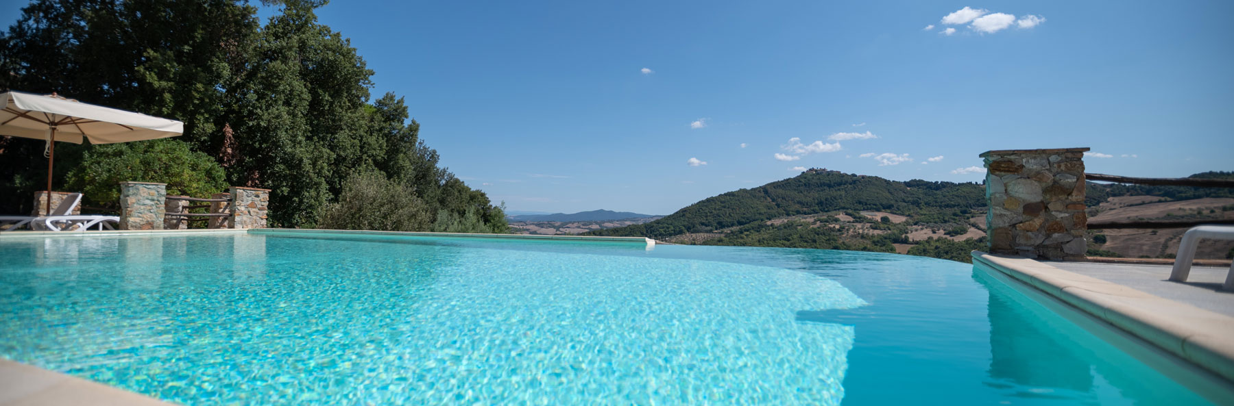 Slider de imagenes de la Piscina de Aialeccioni